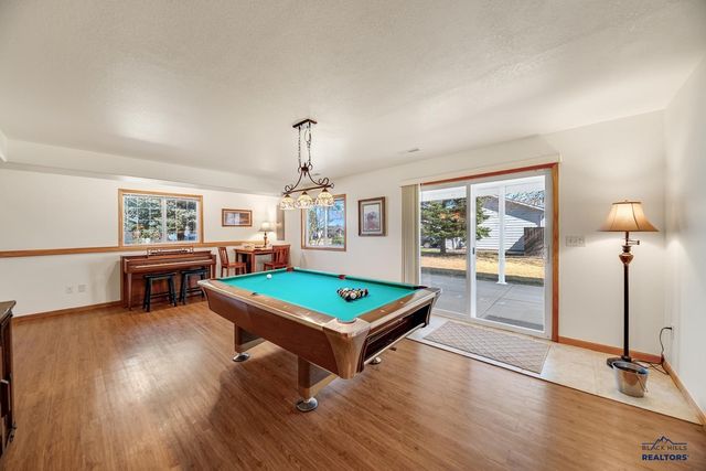 3135 WILLOWBEND RD, Rapid City, SD 57703
