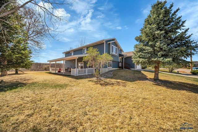 3135 WILLOWBEND RD, Rapid City, SD 57703