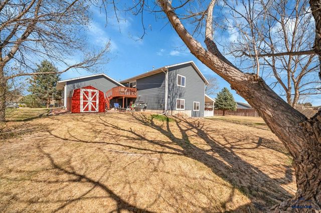 3135 WILLOWBEND RD, Rapid City, SD 57703