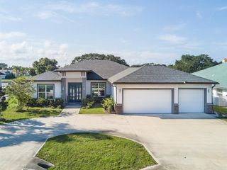 96 CLUB HOUSE DRIVE, Palm Coast, FL 32137