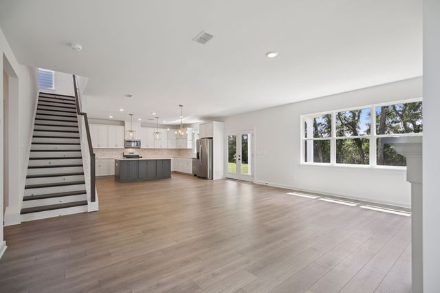 7715 Danswerk Dr, Murfreesboro, TN 37129