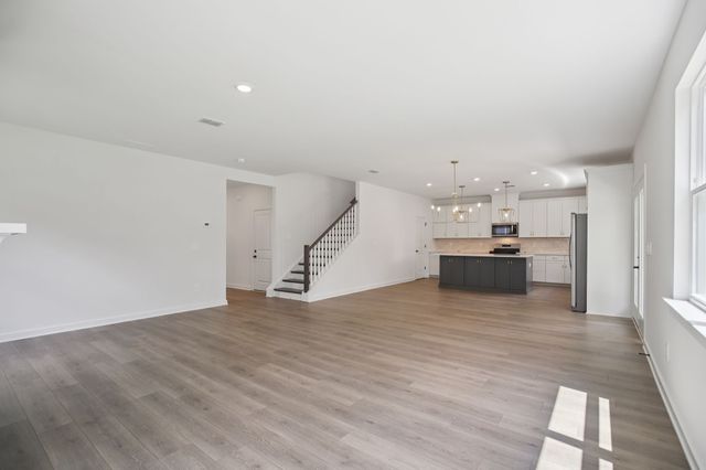 7715 Danswerk Dr, Murfreesboro, TN 37129