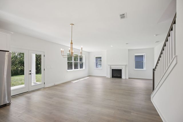 7715 Danswerk Dr, Murfreesboro, TN 37129