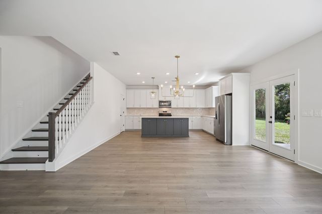 7715 Danswerk Dr, Murfreesboro, TN 37129