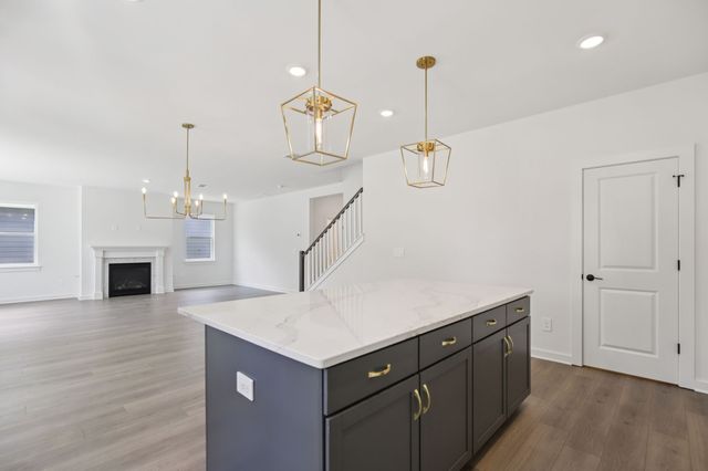 7715 Danswerk Dr, Murfreesboro, TN 37129