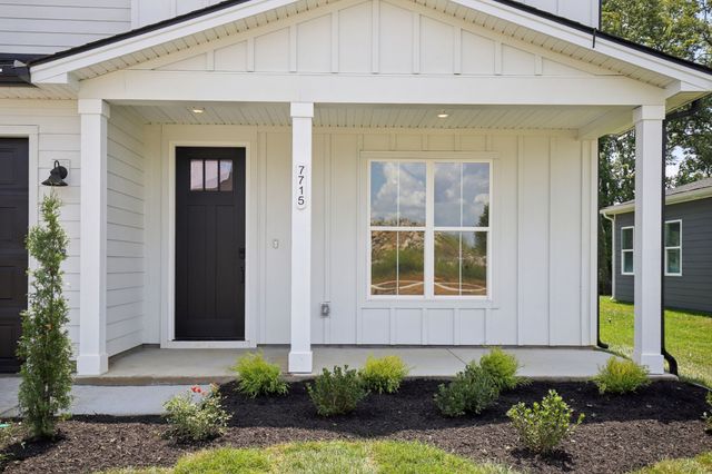 7715 Danswerk Dr, Murfreesboro, TN 37129