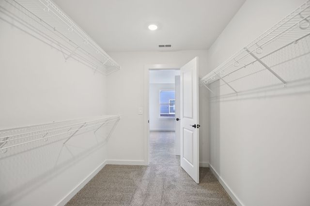 7715 Danswerk Dr, Murfreesboro, TN 37129