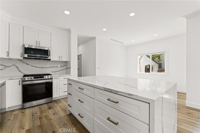 2216 Veteran Avenue, Los Angeles, CA 90064