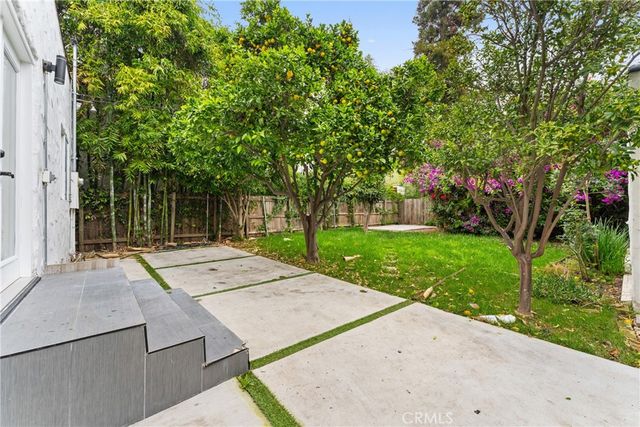 2216 Veteran Avenue, Los Angeles, CA 90064