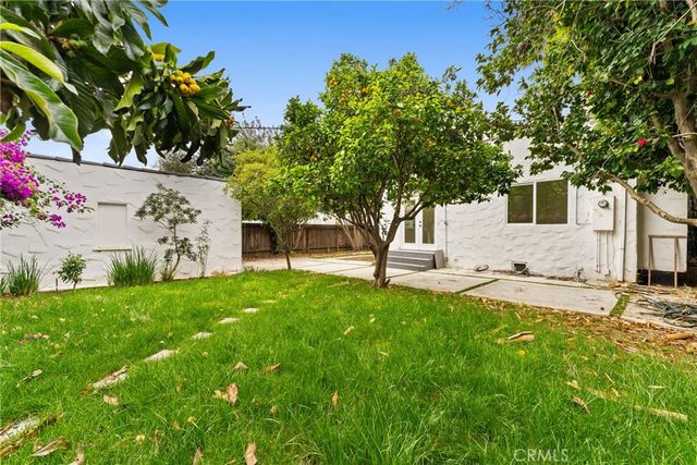 2216 Veteran Avenue, Los Angeles, CA 90064