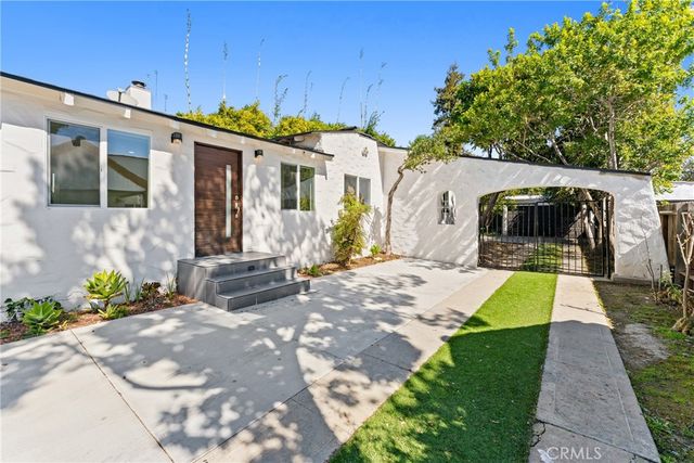 2216 Veteran Avenue, Los Angeles, CA 90064