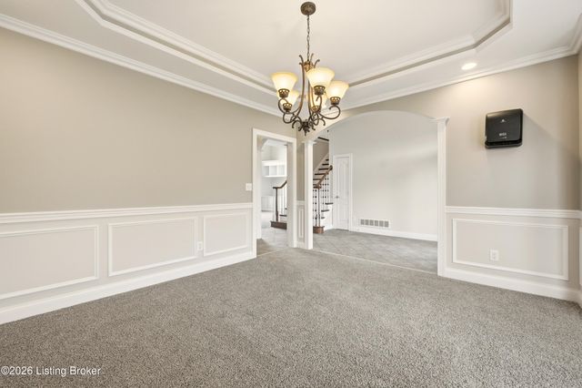 7700 Bella Woods Ct, Louisville, KY 40214