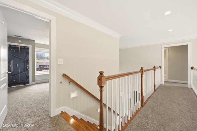 7700 Bella Woods Ct, Louisville, KY 40214