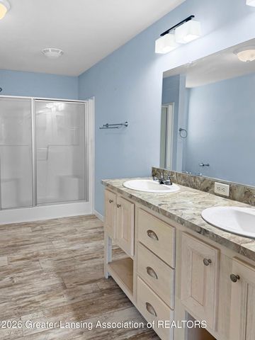 2105 Burton Avenue, Holt, MI 48842