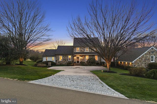 100 PYLES MOUNTAIN LN, Avondale, PA 19311