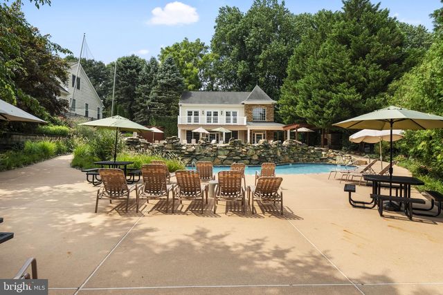 100 PYLES MOUNTAIN LN, Avondale, PA 19311