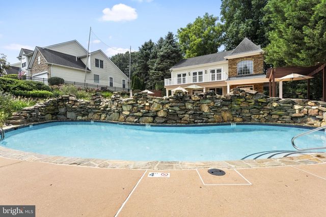 100 PYLES MOUNTAIN LN, Avondale, PA 19311