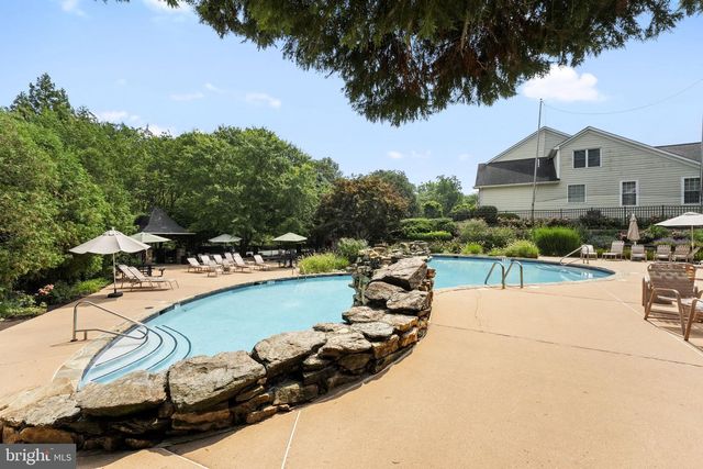 100 PYLES MOUNTAIN LN, Avondale, PA 19311