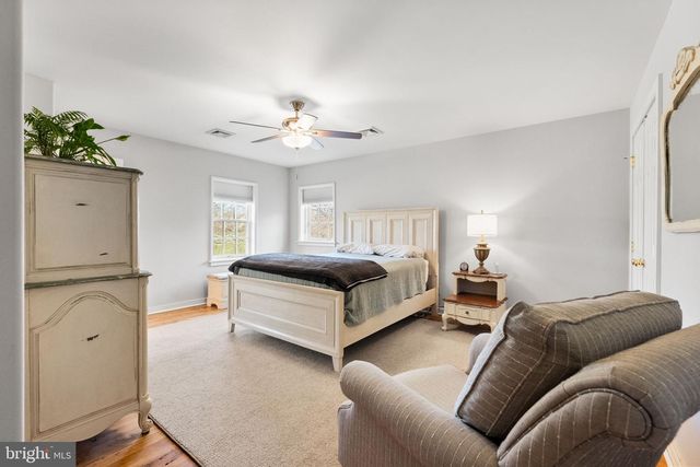100 PYLES MOUNTAIN LN, Avondale, PA 19311