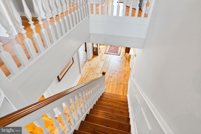 100 PYLES MOUNTAIN LN, Avondale, PA 19311