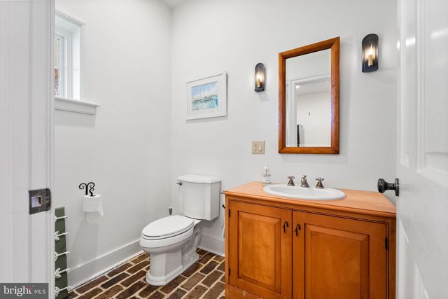 100 PYLES MOUNTAIN LN, Avondale, PA 19311