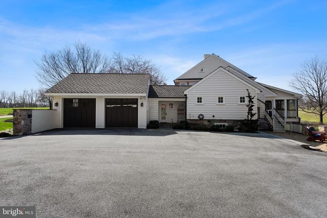 100 PYLES MOUNTAIN LN, Avondale, PA 19311