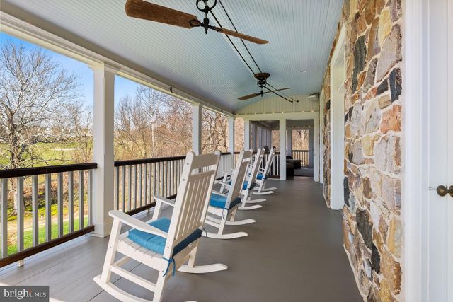 100 PYLES MOUNTAIN LN, Avondale, PA 19311