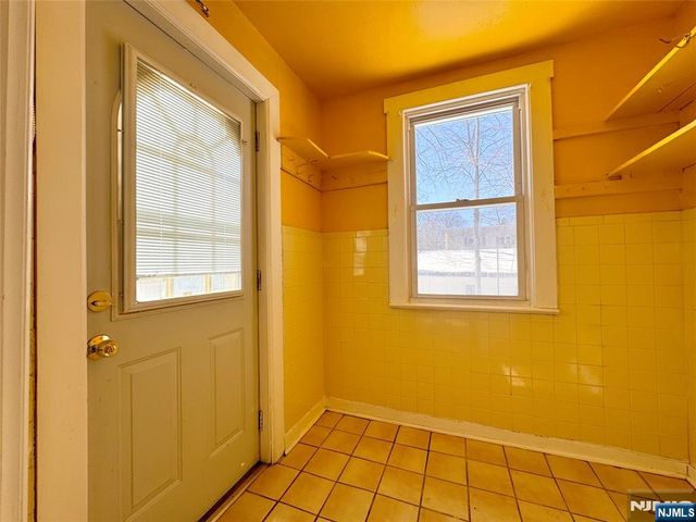 260 Pindle Avenue, Englewood, NJ 07631