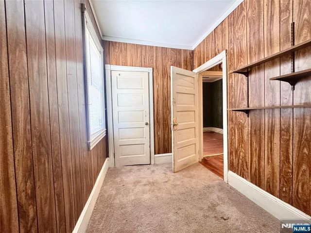 260 Pindle Avenue, Englewood, NJ 07631