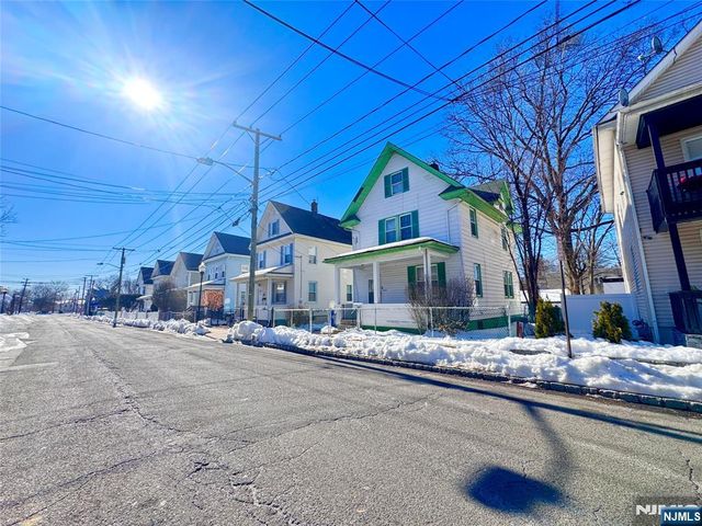 260 Pindle Avenue, Englewood, NJ 07631