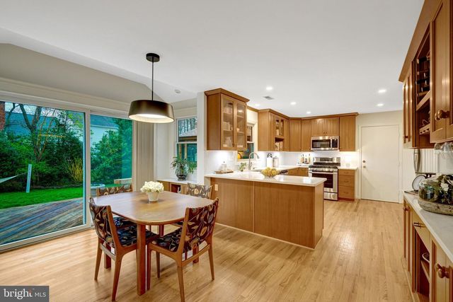 8224 STACEY RD, Alexandria, VA 22308