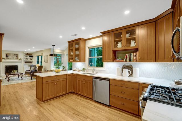 8224 STACEY RD, Alexandria, VA 22308