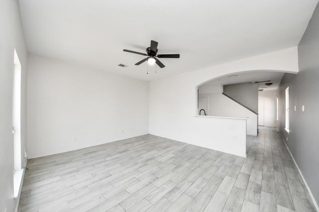 10217 Teneha Drive A, Houston, TX 77033