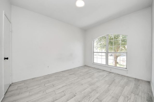 10217 Teneha Drive A, Houston, TX 77033