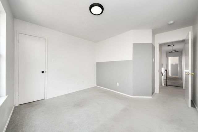 10217 Teneha Drive A, Houston, TX 77033