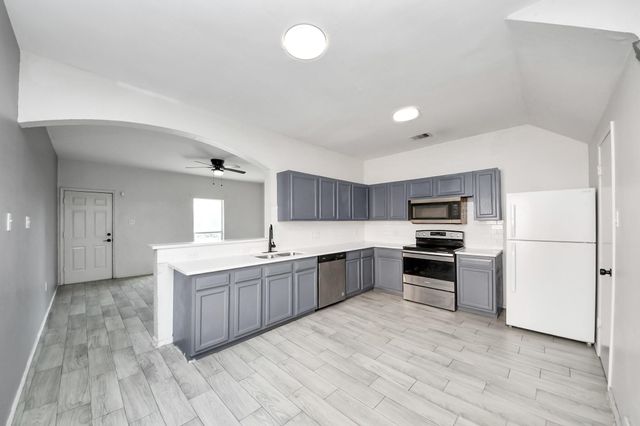 10217 Teneha Drive A, Houston, TX 77033