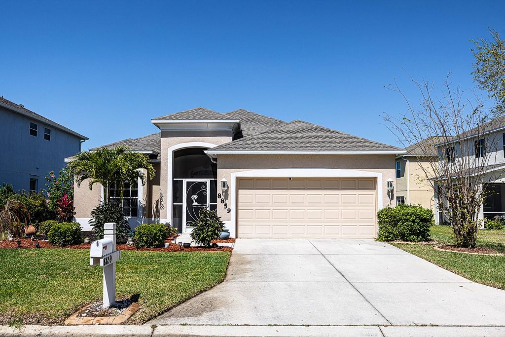 8859 FOUNDERS CIRCLE, Palmetto, FL 34221
