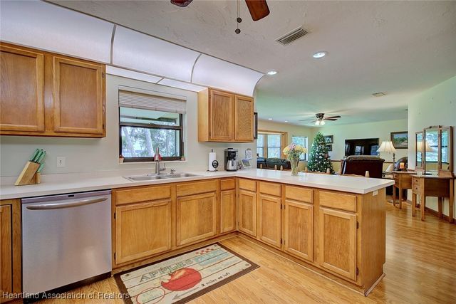 7995 County Road 64 E, Avon Park, FL 33825