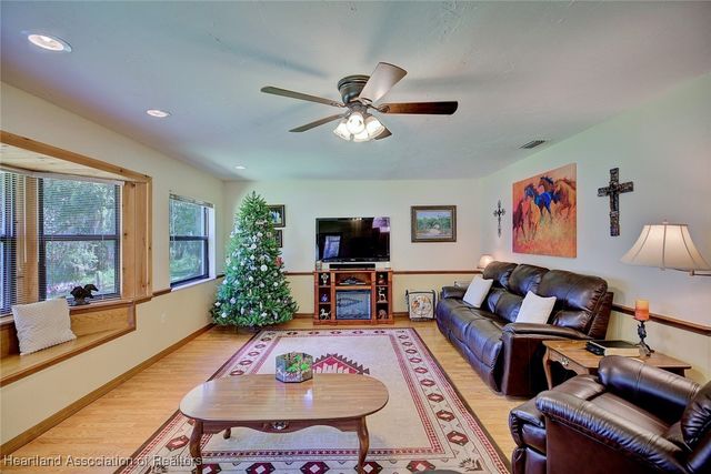 7995 County Road 64 E, Avon Park, FL 33825