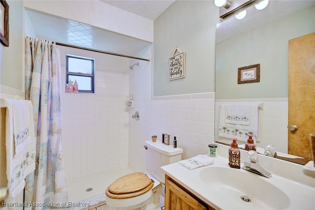 7995 County Road 64 E, Avon Park, FL 33825