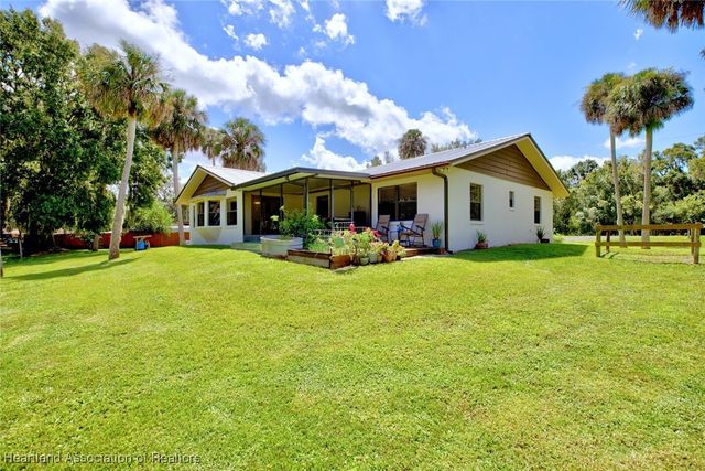 7995 County Road 64 E, Avon Park, FL 33825