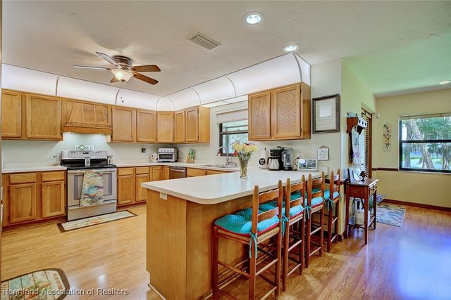 7995 County Road 64 E, Avon Park, FL 33825