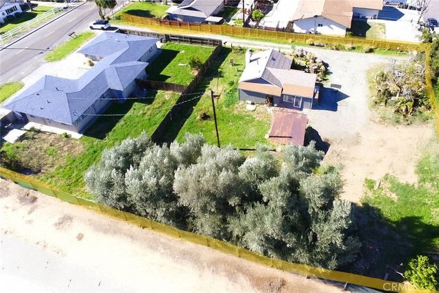 38992 Vineland, Cherry Valley, CA 92223