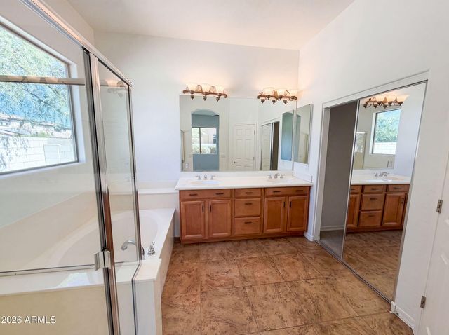 4615 W POWELL Drive, New River, AZ 85087