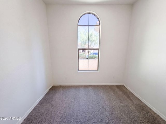 4615 W POWELL Drive, New River, AZ 85087