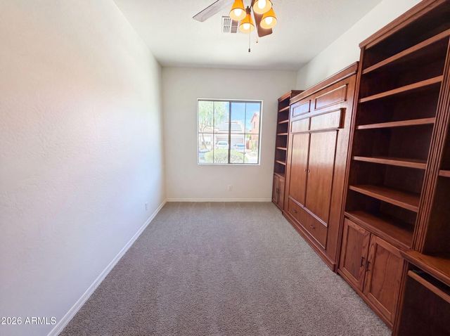 4615 W POWELL Drive, New River, AZ 85087