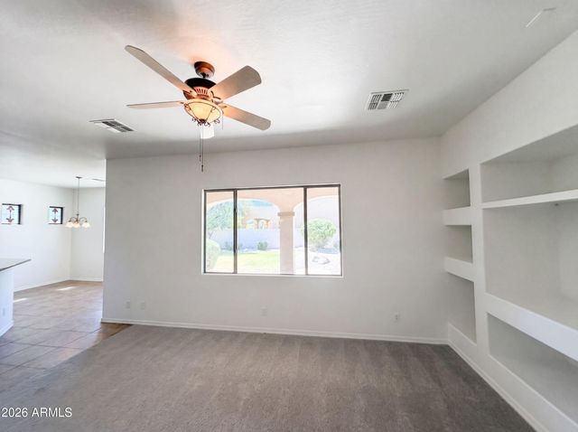 4615 W POWELL Drive, New River, AZ 85087