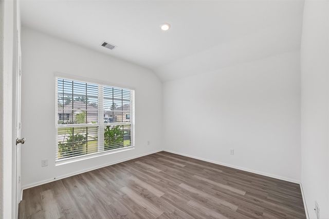 19168 Pinewood Grove Trail, New Caney, TX 77357