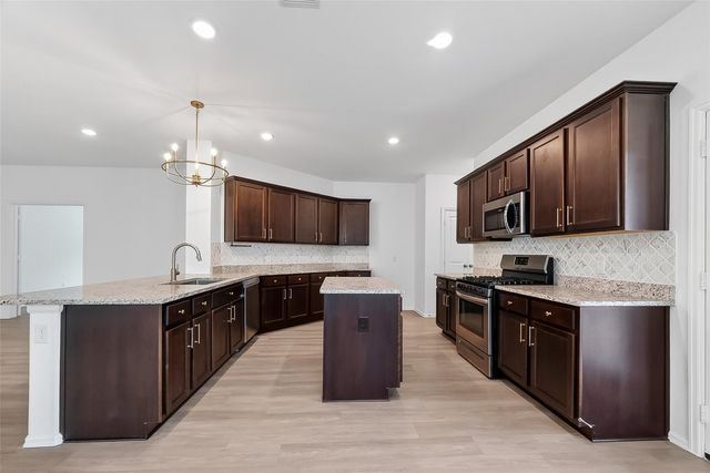 19168 Pinewood Grove Trail, New Caney, TX 77357