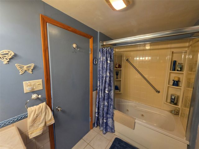 1747 CHARLES Street, Erie, PA 16509